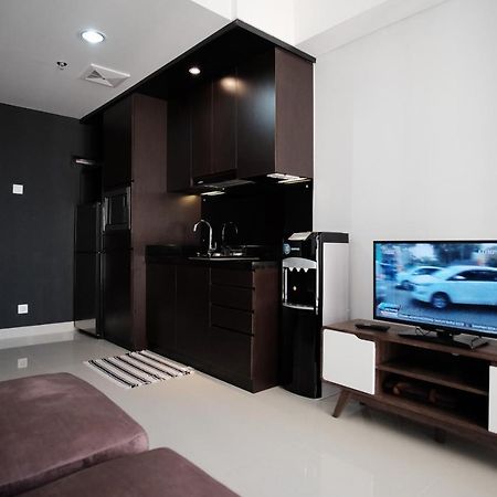 2 Bedrooms - Royal Olive Apartment - Pejaten South Of 자카르타 외부 사진