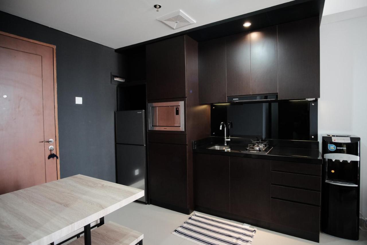 2 Bedrooms - Royal Olive Apartment - Pejaten South Of 자카르타 외부 사진