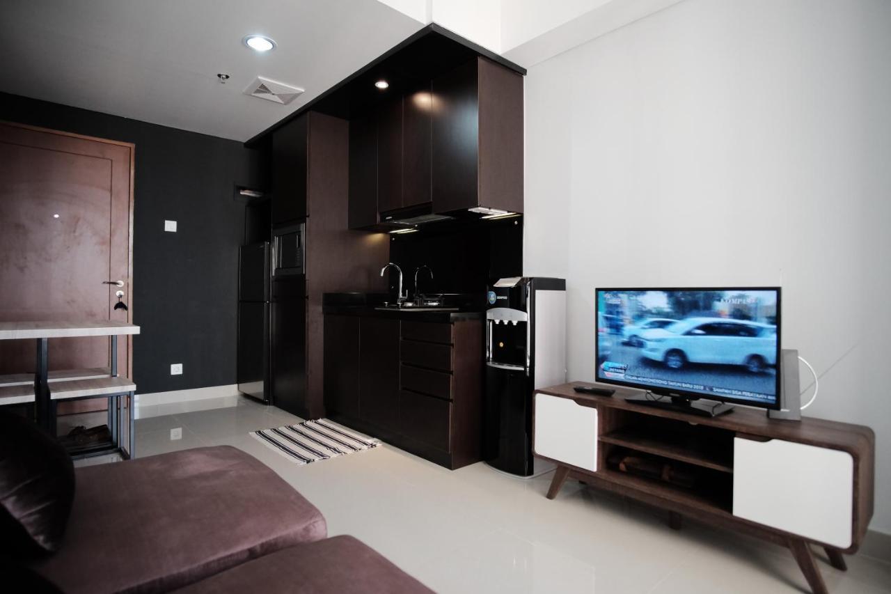 2 Bedrooms - Royal Olive Apartment - Pejaten South Of 자카르타 외부 사진